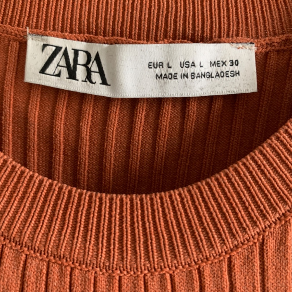 Tank top - Picture 3 of 3